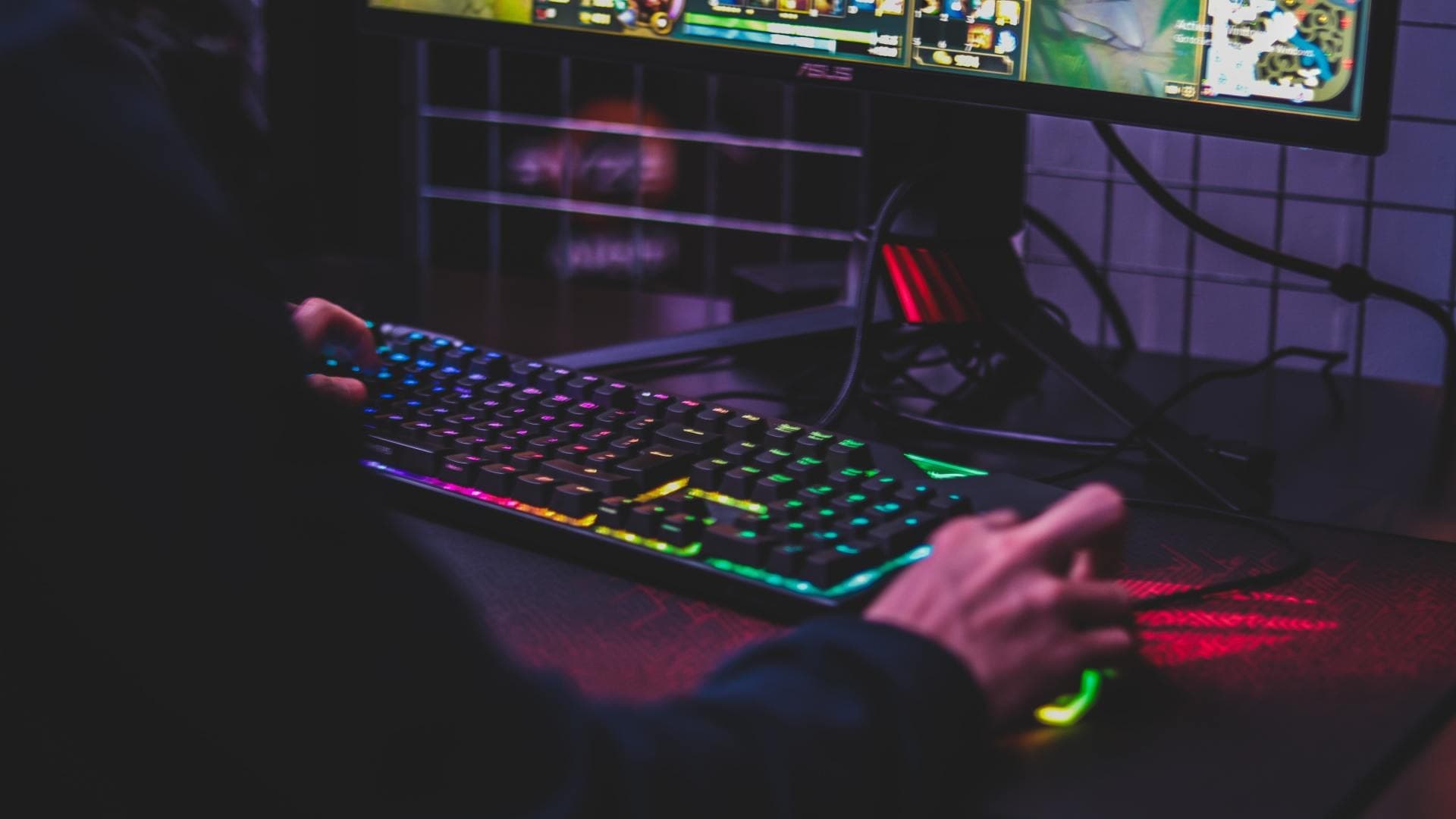 On Early Majority & Marketing a Digital Product on the Example of "League of Legends."